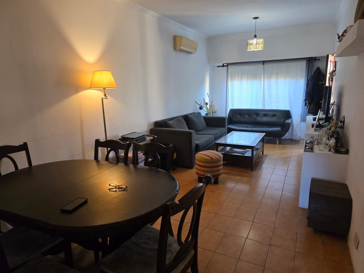 CASA DE 3 AMB. C/ GARAGE