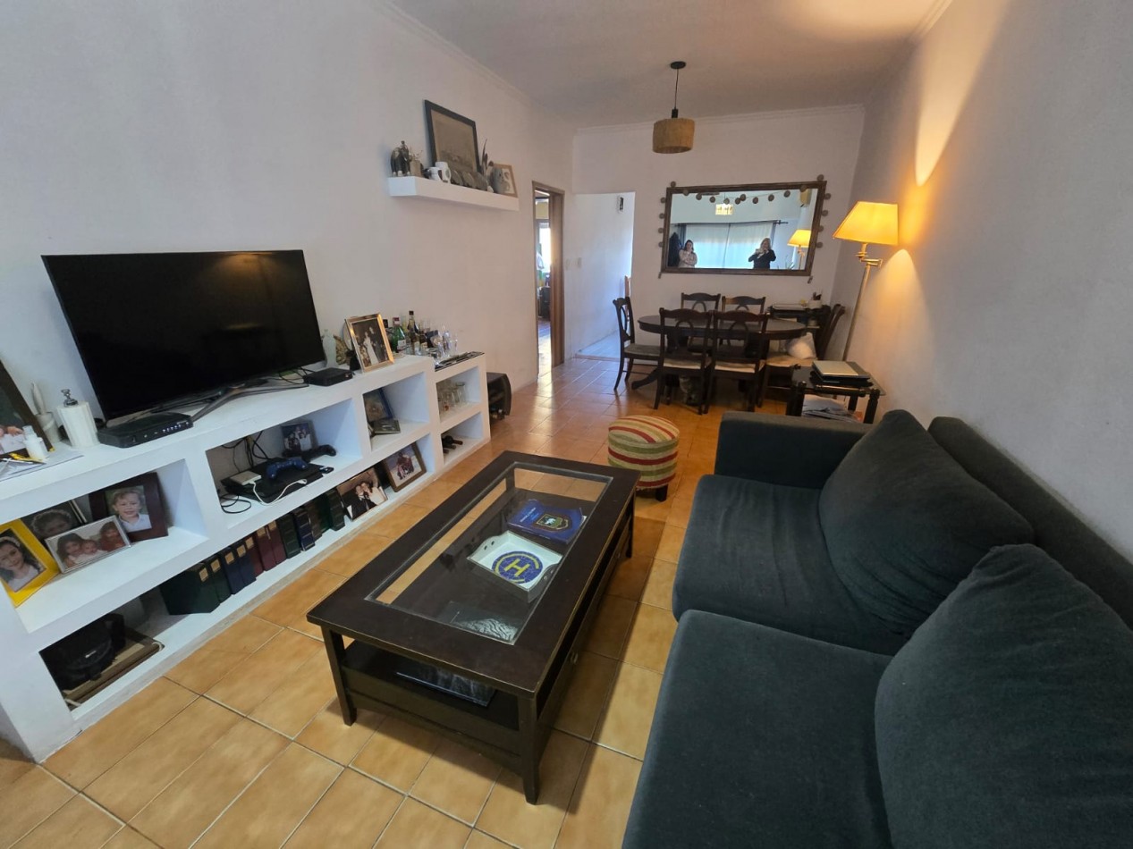 CASA DE 3 AMB. C/ GARAGE