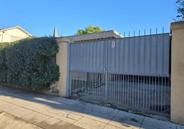 CASA DE 3 AMB. C/ GARAGE