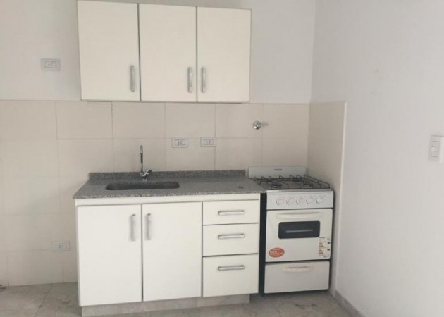 DUPLEX 3 AMB. A ESTRENAR  C/PARQUE Y COCHERA