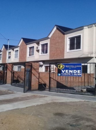 DUPLEX 3 AMB. A ESTRENAR  C/PARQUE Y COCHERA