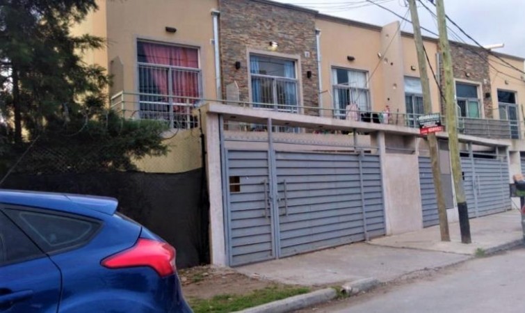 Foto PH en Venta en Los Polvorines, Buenos Aires - U$D 50.000 - pix19488336 - BienesOnLine