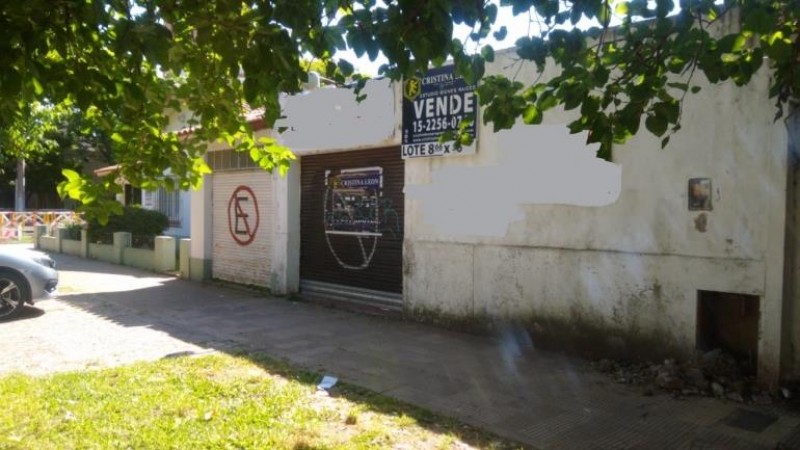 LOTE DE 300 M2. ZONA CENTRICA