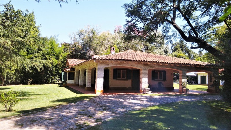 CASA QUINTA ESTILO COLONIAL