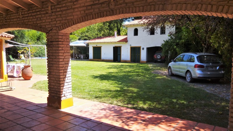 CASA QUINTA ESTILO COLONIAL