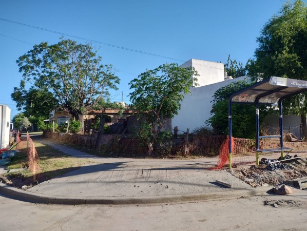 LOTE ESQUINA