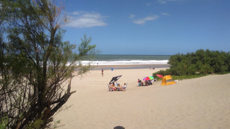 DOS DUPLEX 4 AMB. C/U  LOTE 425 M2. OPORTUNIDAD COSTA   ATLANTICA, VILLA GESELL