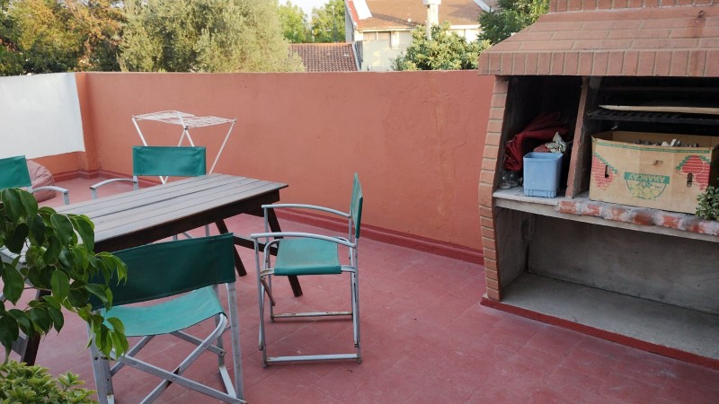 OPORTUNIDAD!!! DPTO. 6 AMB.  200 M2. + 70 M2 TERRAZA (HURLINGHAM)