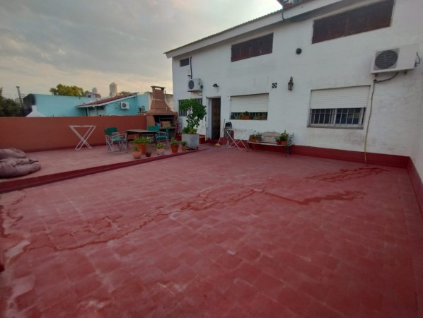 OPORTUNIDAD!!! DPTO. 6 AMB.  200 M2. + 70 M2 TERRAZA (HURLINGHAM)