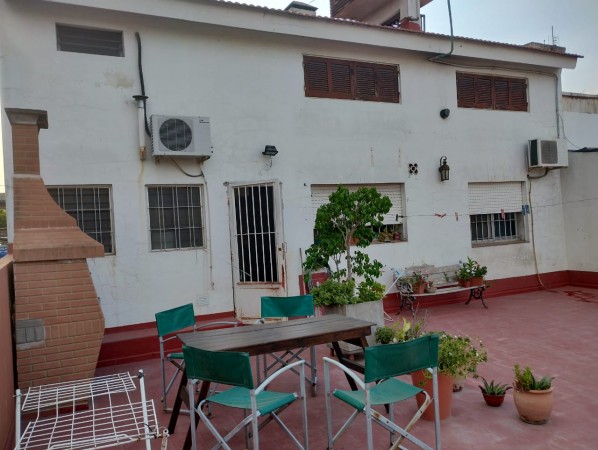 OPORTUNIDAD!!! DPTO. 6 AMB.  200 M2. + 70 M2 TERRAZA (HURLINGHAM)