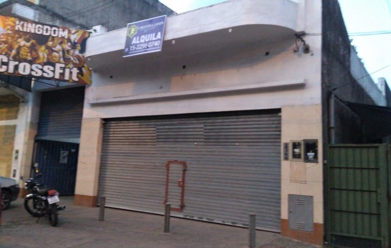 LOCAL 70 M2. S/ AV. PTE. J. D. PERON  (INGRESO A LOS POLVORINES)