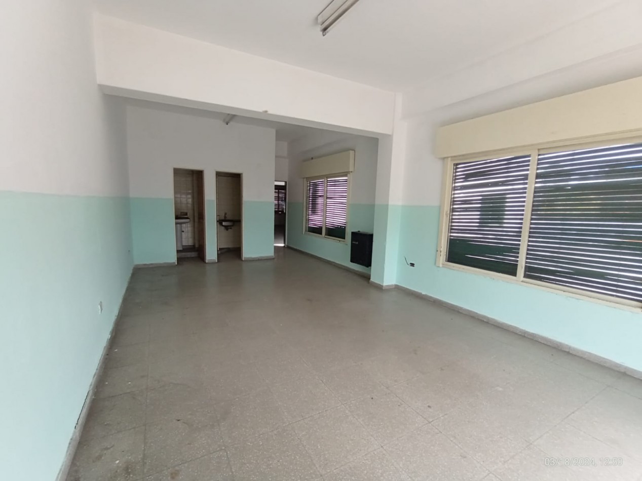 IMPORTANTE SEMIPISO 350 M2. AV. PTE. PERON   FTE. A LA PLAZA SAN MIGUEL