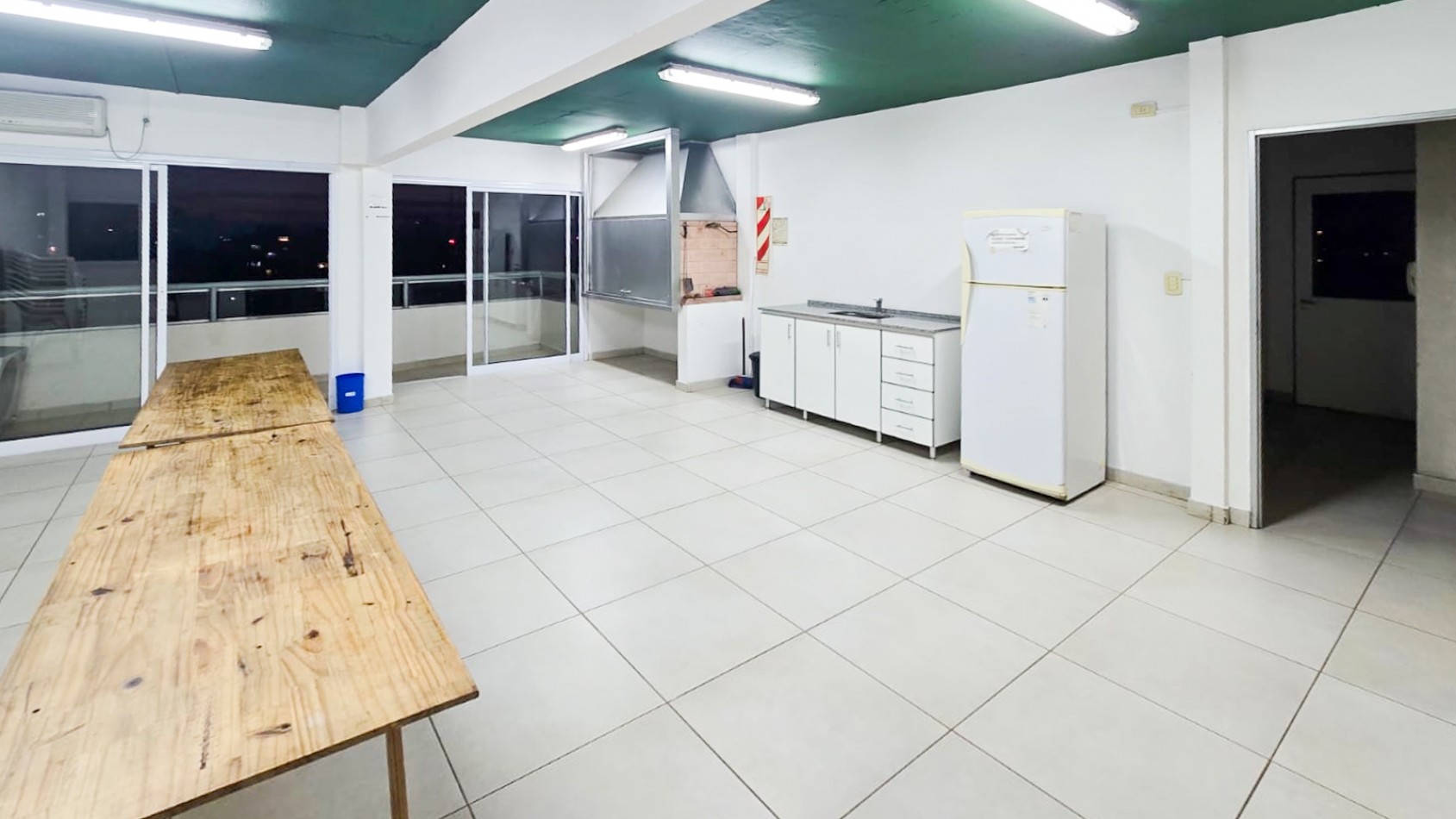 DEPARTAMENTO 2 AMB. C/ BALCON  FTE. SAN MARTIN CTRO.