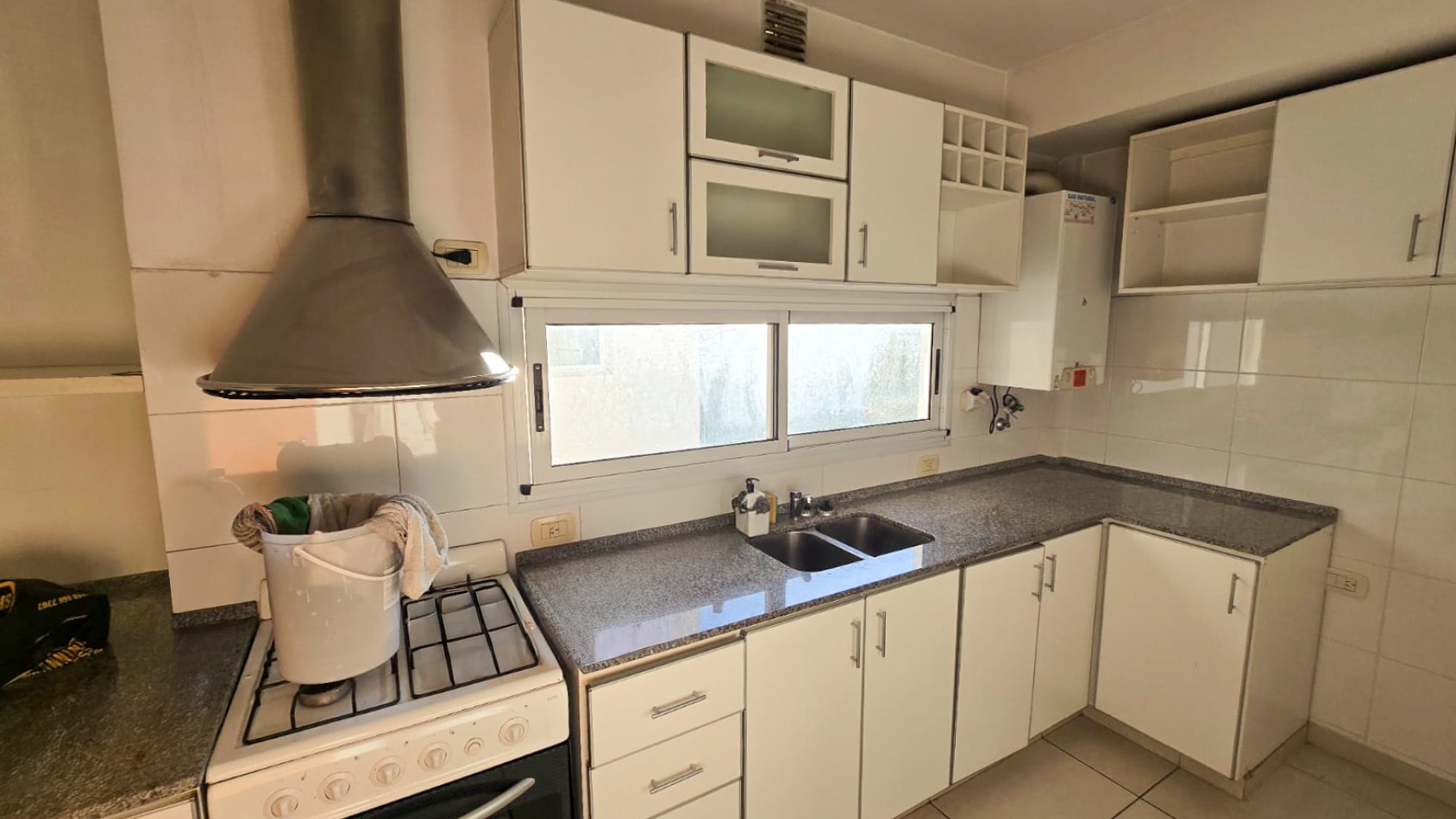 DEPARTAMENTO 2 AMB. C/ BALCON  FTE. SAN MARTIN CTRO.