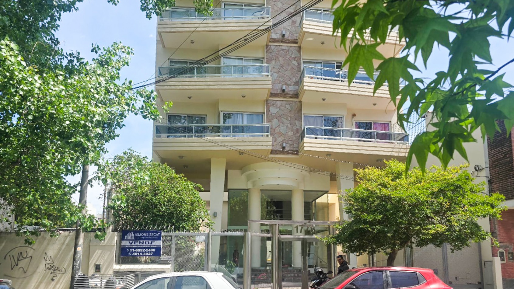 DEPARTAMENTO 2 AMB. C/ BALCON  FTE. SAN MARTIN CTRO.