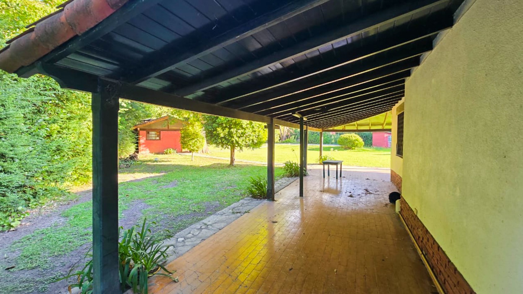 CASA QUINTA LOTE 2000 M2 