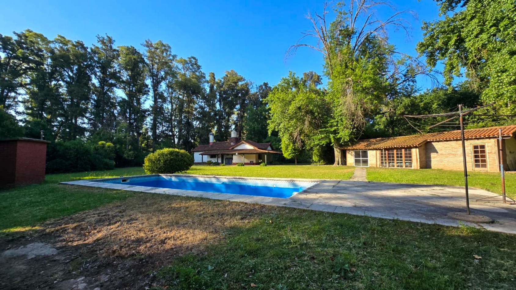 CASA QUINTA LOTE 2000 M2 