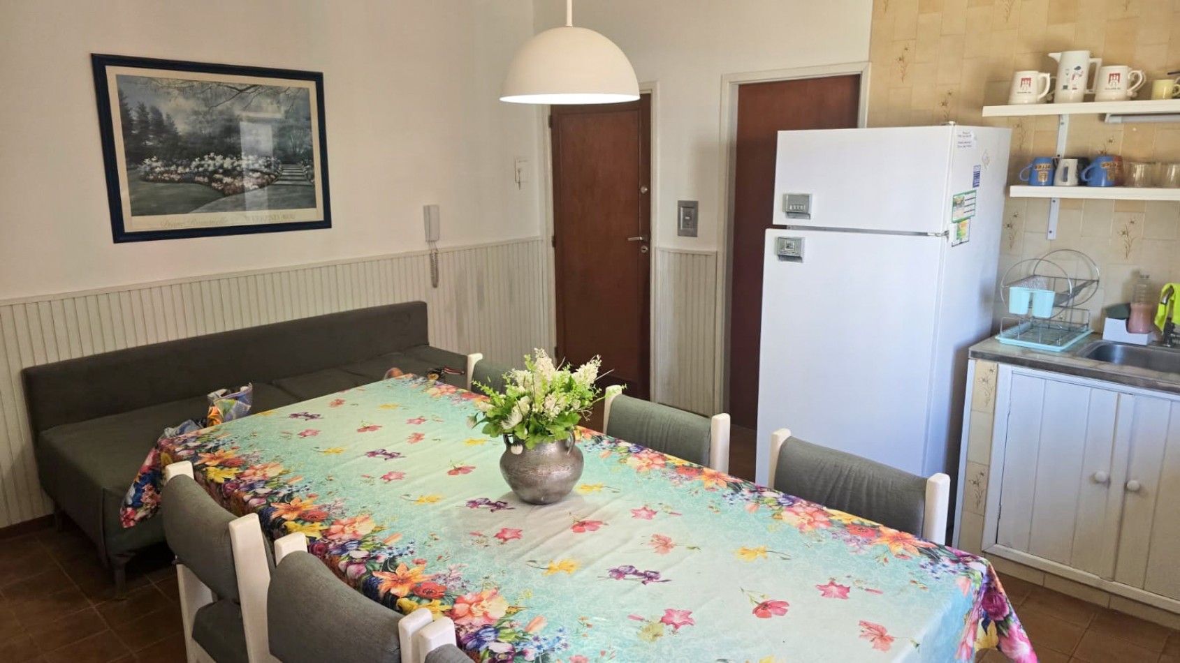 VACACIONES!!! EN VILLA GESELL    DEPTO. 3 AMB. AMPLIOS