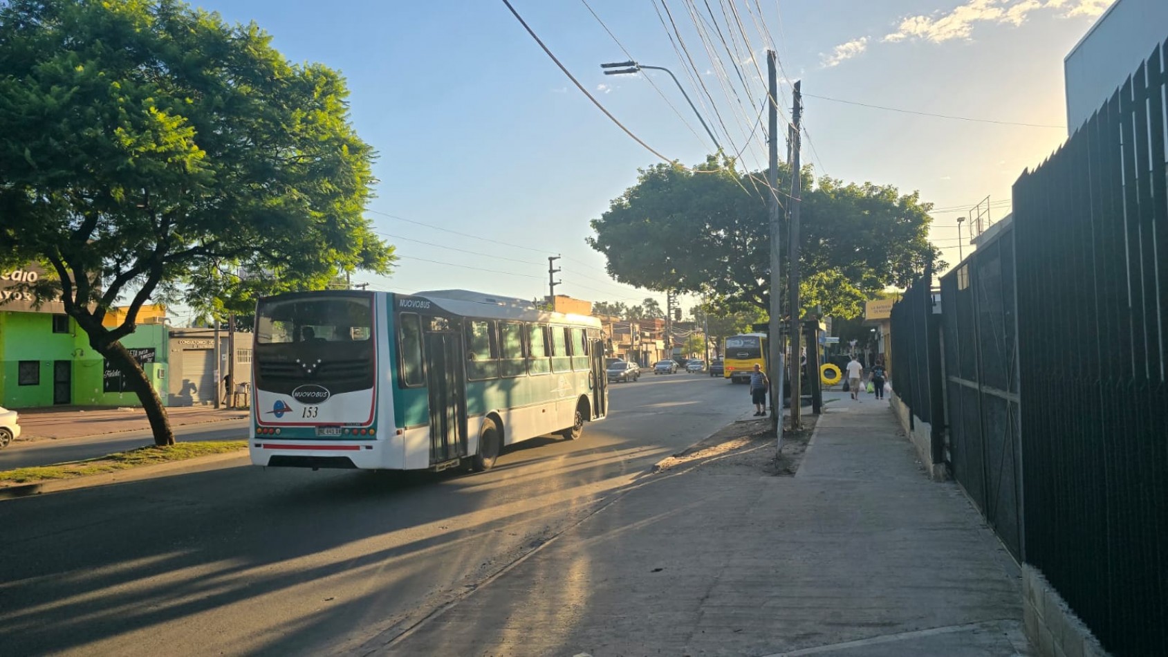 ALQUILER LOCAL 200 M2