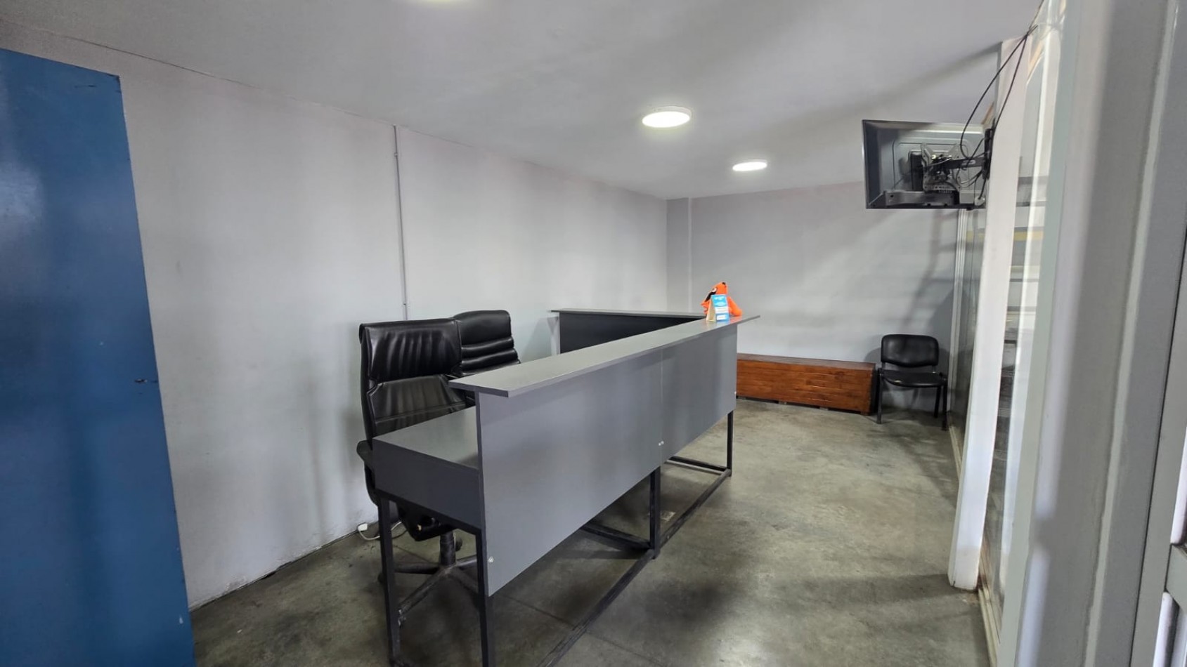 ALQUILER LOCAL 200 M2