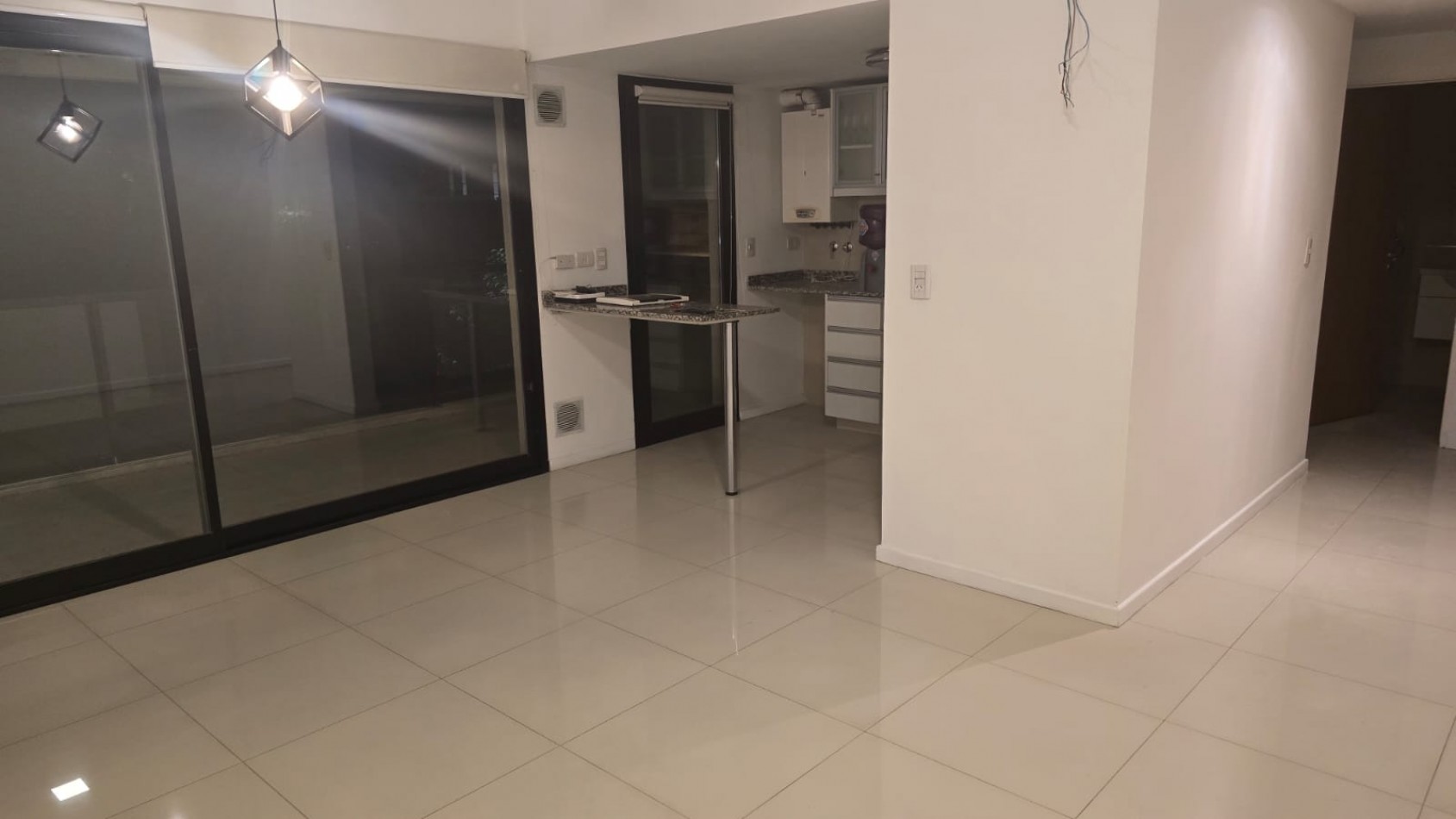 DEPARTAMENTO 2 AMB CON BALCON Y COCHERA 