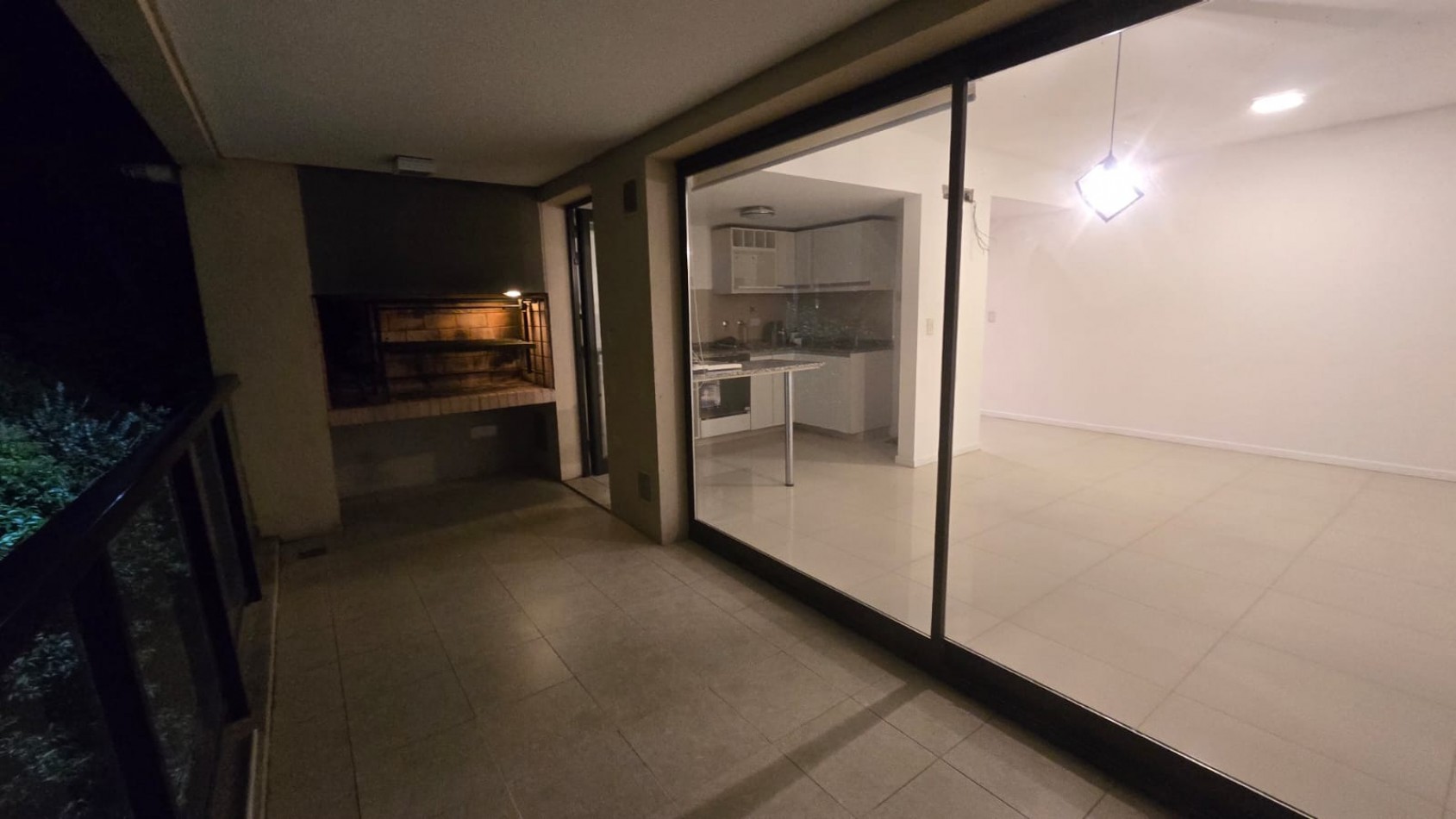 DEPARTAMENTO 2 AMB CON BALCON Y COCHERA 