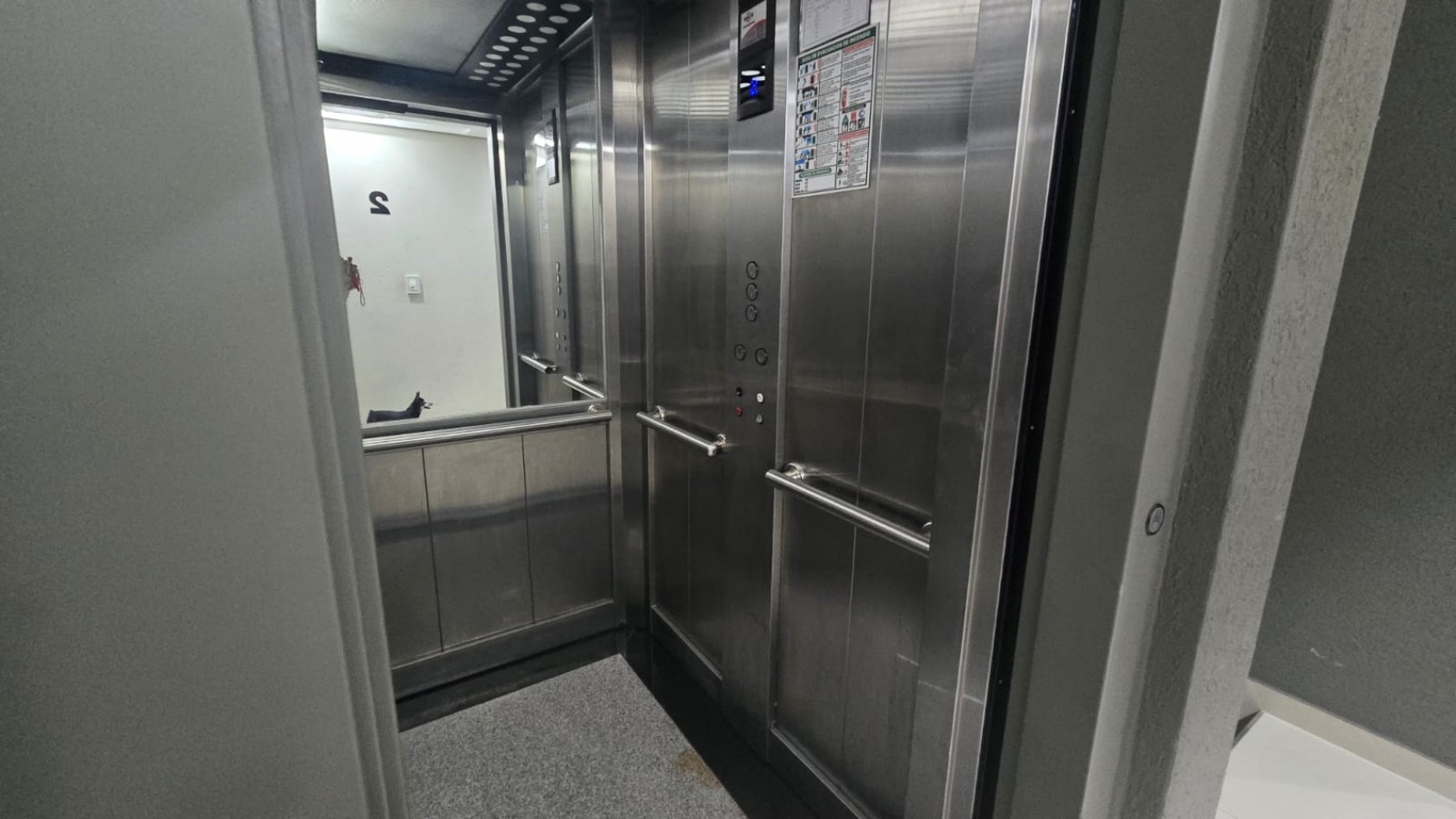 DEPARTAMENTO 2 AMB CON BALCON Y COCHERA 