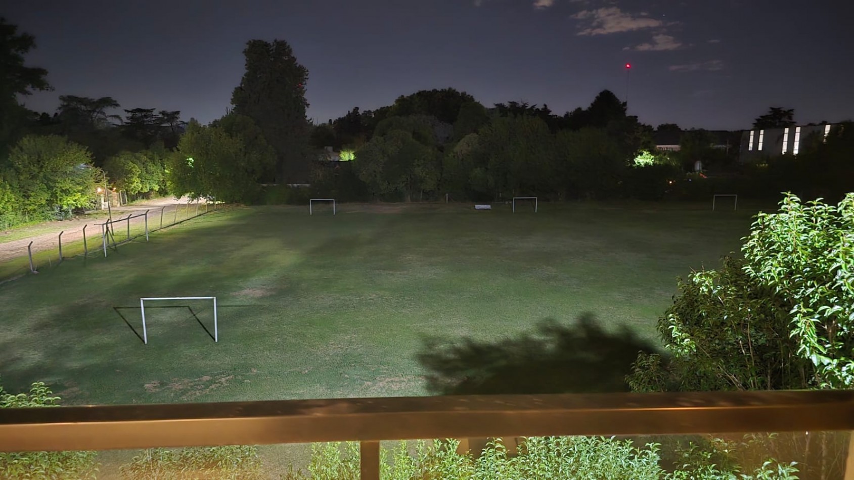 DEPARTAMENTO 2 AMB CON BALCON Y COCHERA 