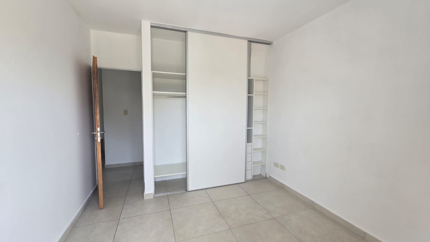 DEPARTAMENTO 2 AMBIENTES C/ BALCON