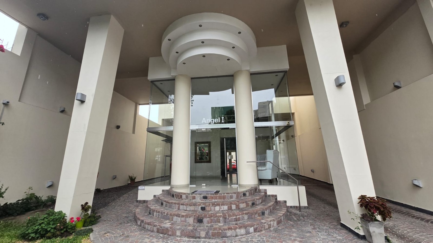 DEPARTAMENTO 2 AMBIENTES C/ BALCON