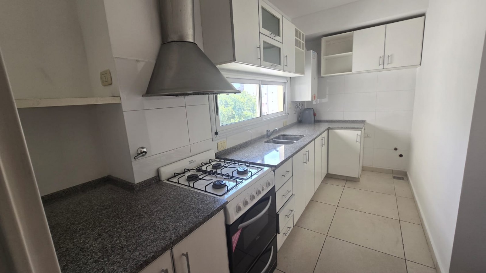 DEPARTAMENTO 2 AMBIENTES C/ BALCON