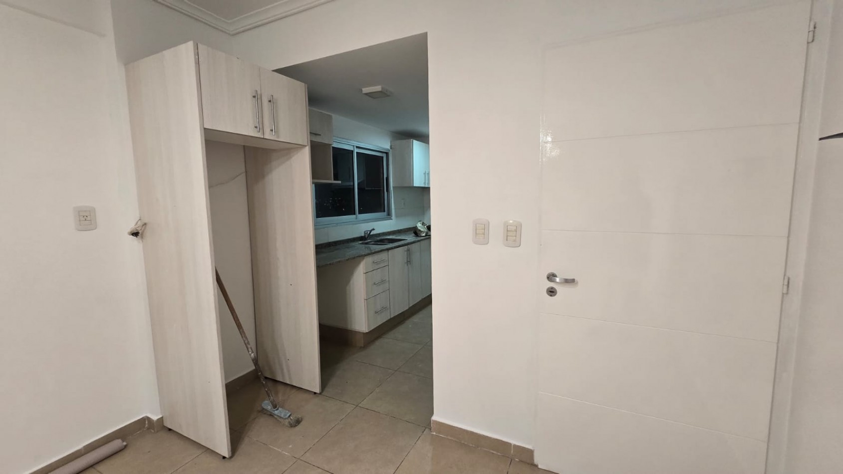 DPTO 3 AMB. C/ COCHERA Y BALCON 