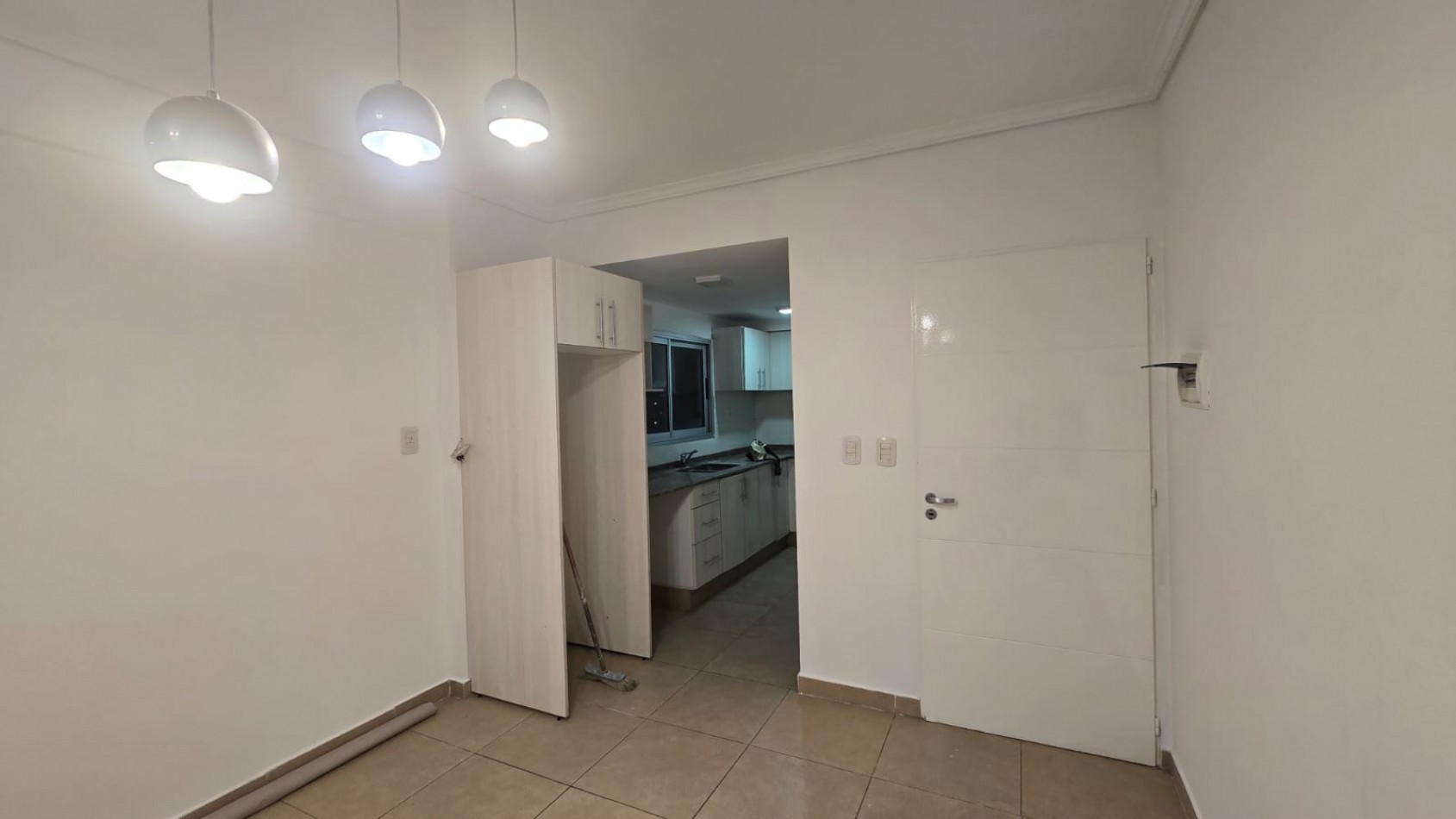 DPTO 3 AMB. C/ COCHERA Y BALCON 