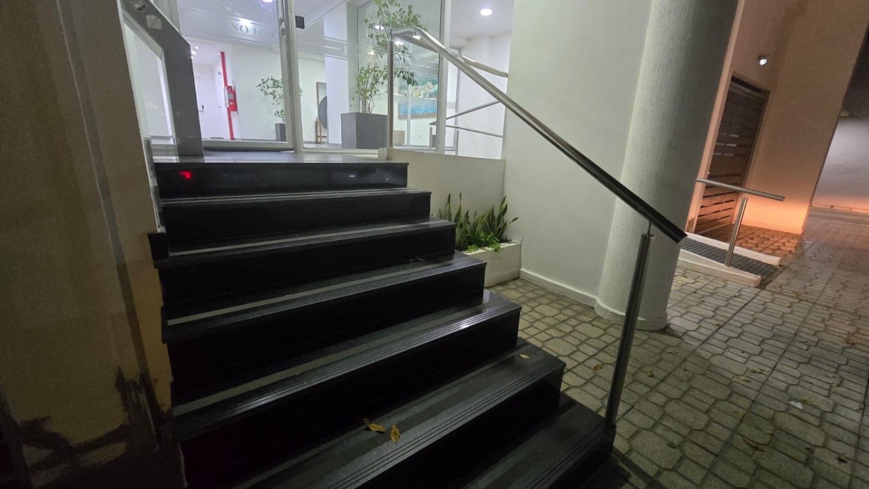 DPTO 3 AMB. C/ COCHERA Y BALCON 