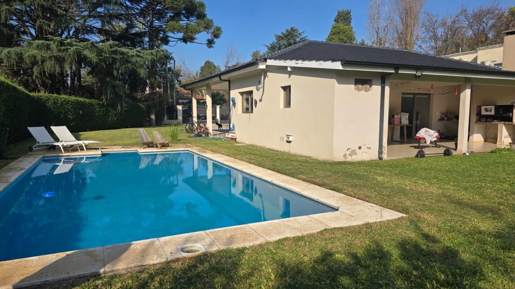CHALET 4 AMBIENTE C/ PILETA PARRILLA Y QUINCHO, BARRIO CERRADO EL CORTIJO