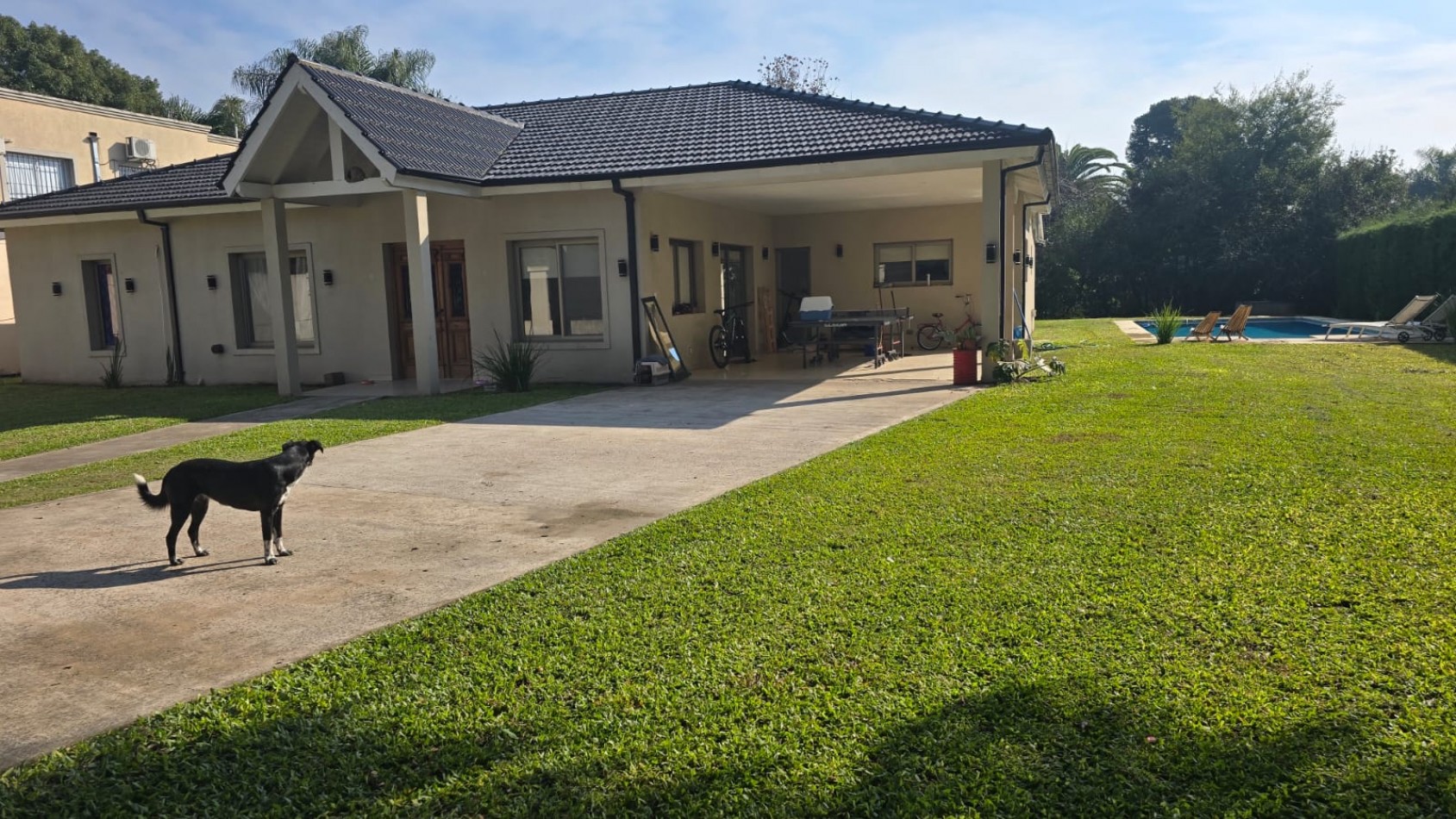 CHALET 4 AMBIENTE C/ PILETA PARRILLA Y QUINCHO, BARRIO CERRADO EL CORTIJO