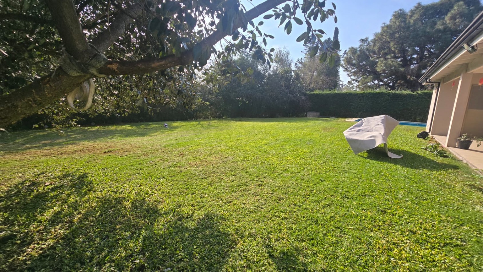 CHALET 4 AMBIENTE C/ PILETA PARRILLA Y QUINCHO, BARRIO CERRADO EL CORTIJO
