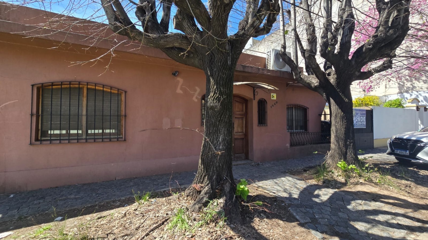 CASA 4 AMB C/ FONDO Y ENTRADA DE AUTO