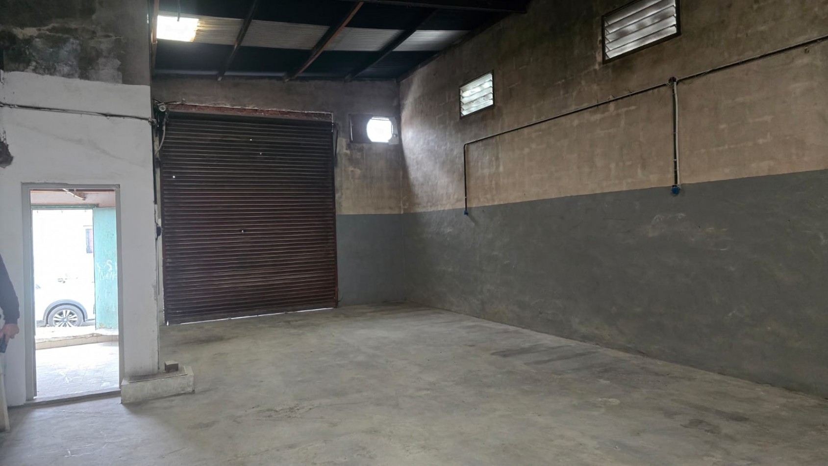 GALPON 80 M2. SOBRE LOTE 450 M2.