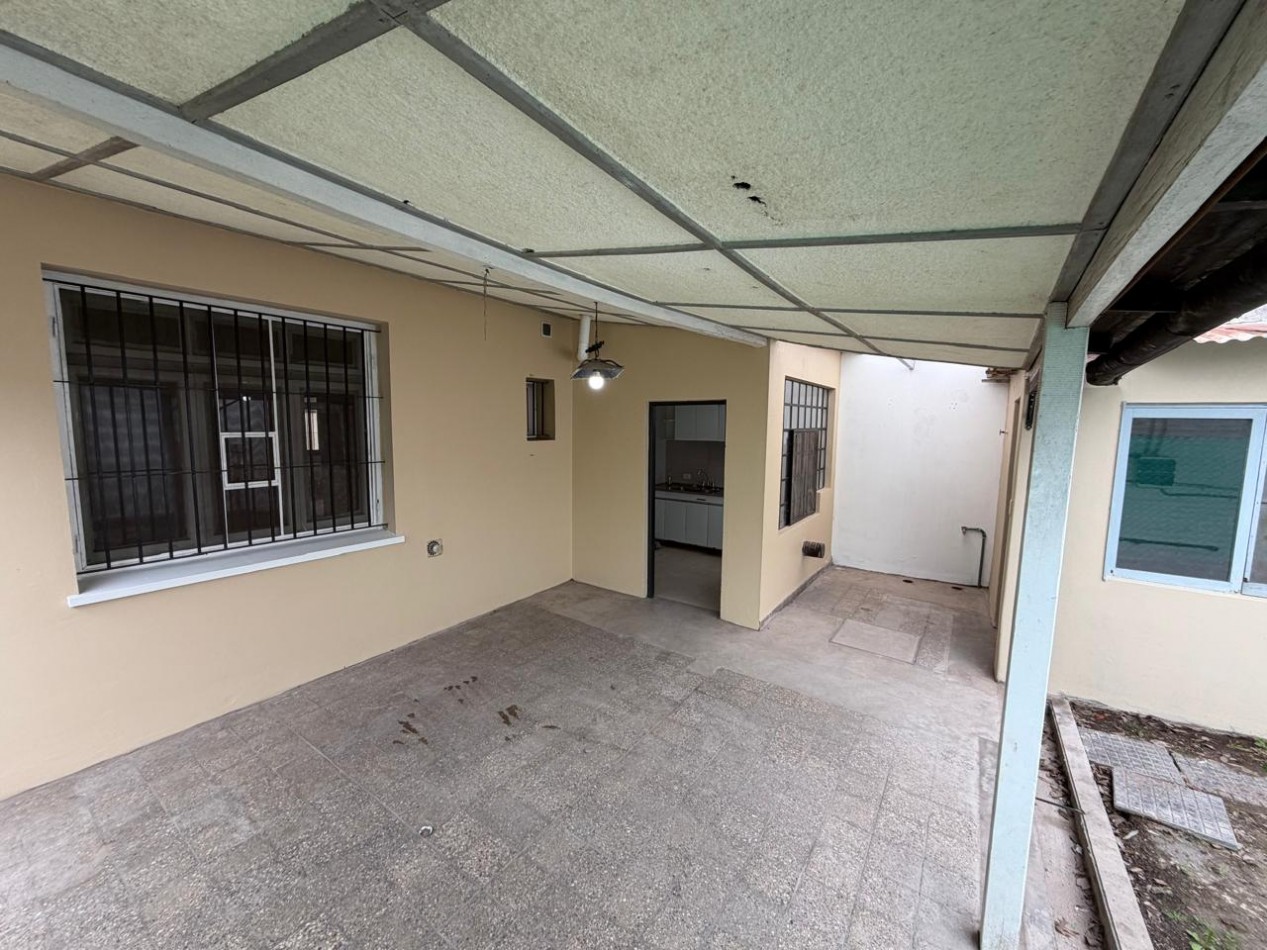 DEPARTAMENTO 3 AMB. PLANTA BAJA C/ PATIO Y GARAGE