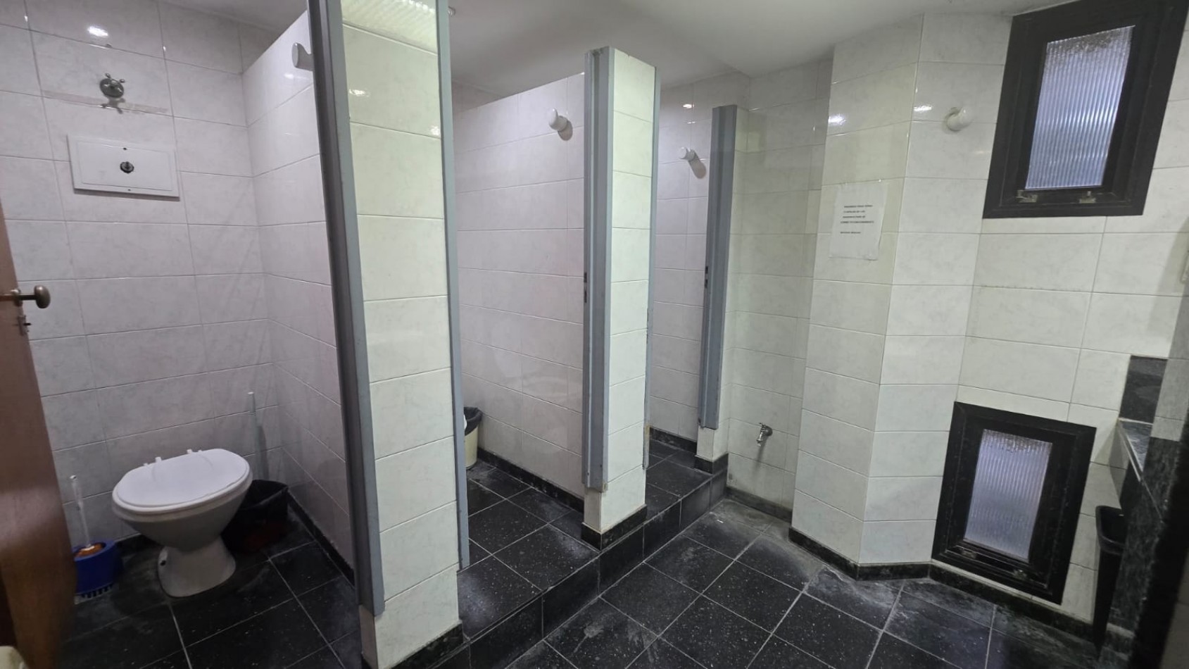 OFICINA 20 M2 C/ DIVISION DE DURLOK