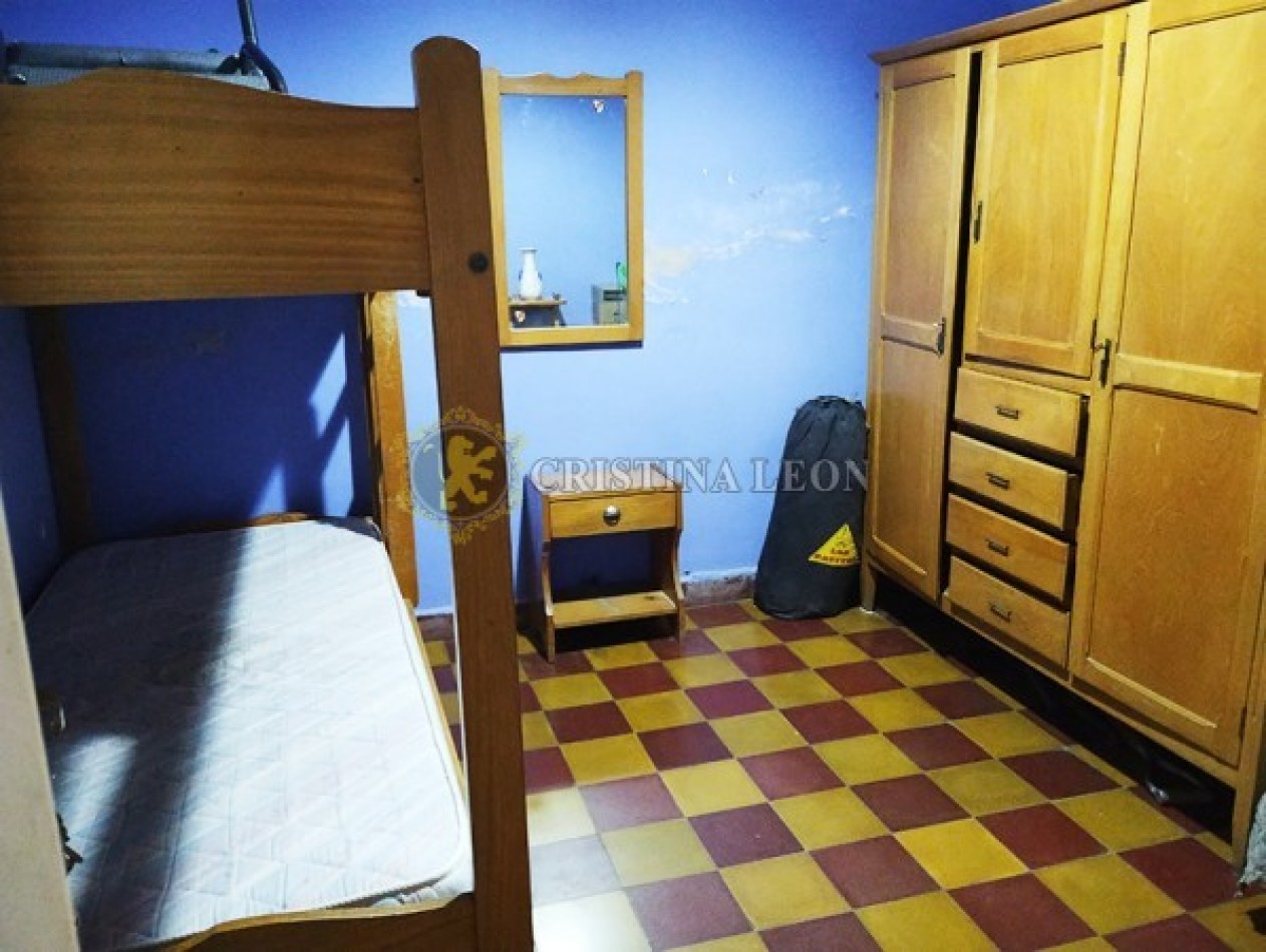 CASA AMERICANA  3 AMB. c/ PATIO Y COCHERA