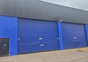 GALPON 840 M2. CON ENTREPISO